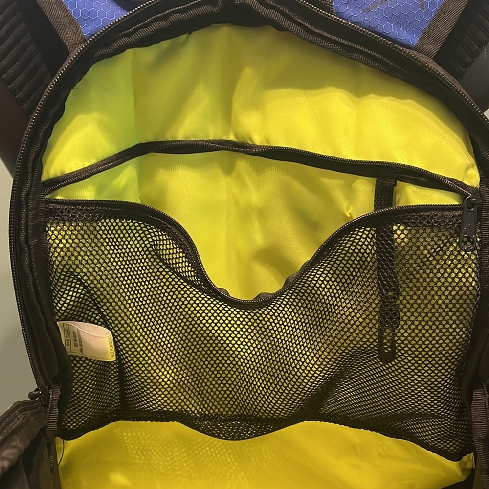 Adidas Backpack - image 5